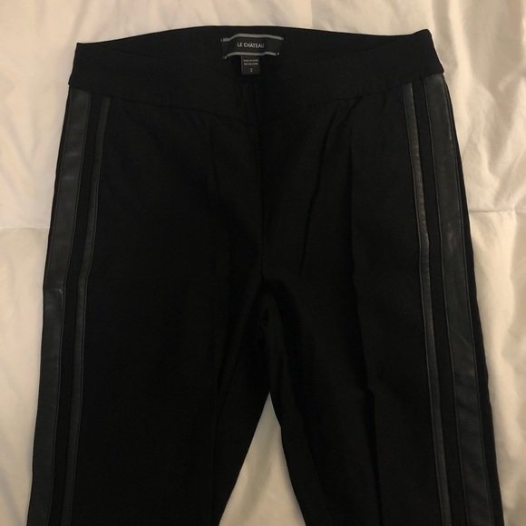 Le Chateau Black Leggings Size 2 - Picture 3 of 5